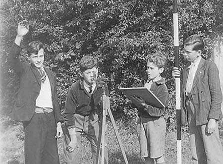 1943 Surveying 04