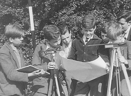 1943 Surveying 07