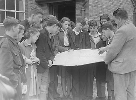 1948 School Visit 04