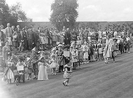 1948 Church Fete 04