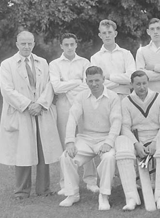 1950 Cricket Team 03