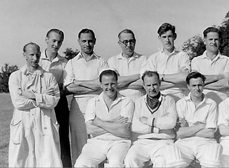 1951 Cricket Team 04