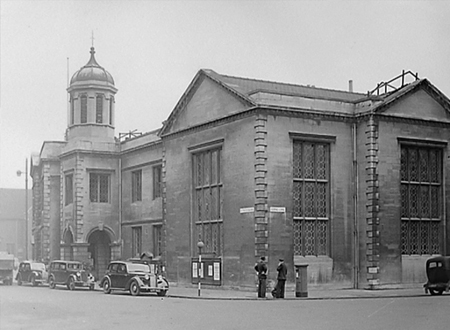 Town Hall 1950 05