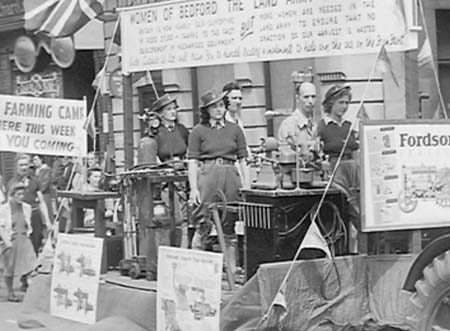 Farming Parade 16 1943