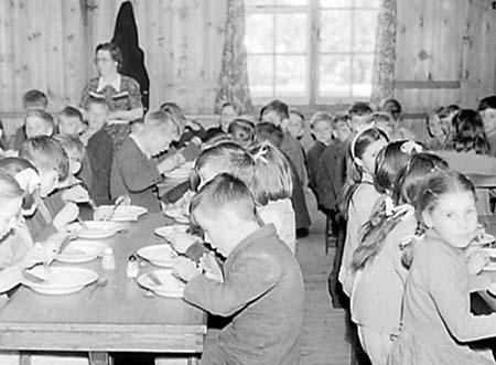 1948 School Meals 05