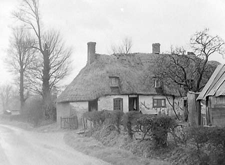 1950 Old Cottages 02