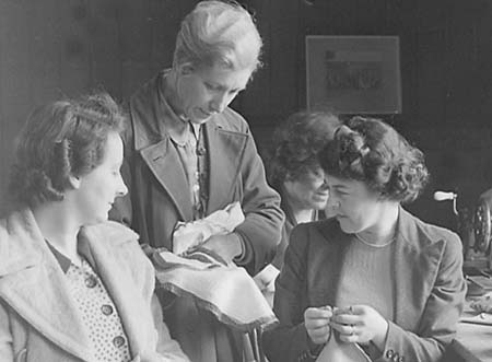 1945 Sewing Group 05