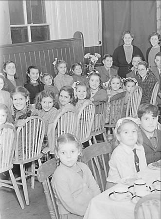 1949 Childrens Party 03