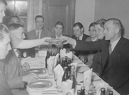 1949 Darts Dinner 02