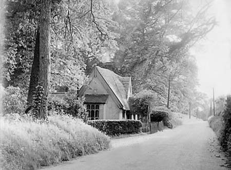 1949 The Lodge 01