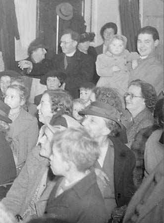 1949 Xmas Bazaar 02