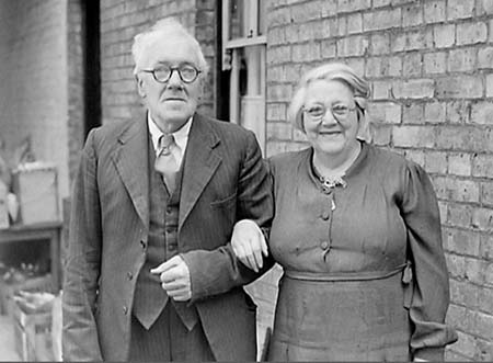 1951 Mr and Mrs C Co#60249