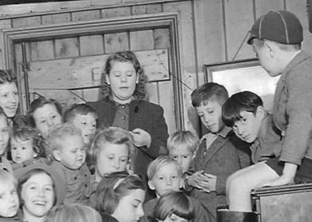 1940 Children 07