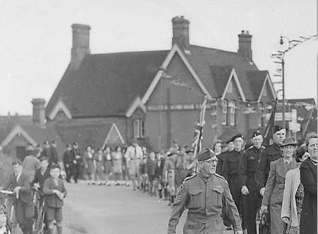 1944 Parade 07