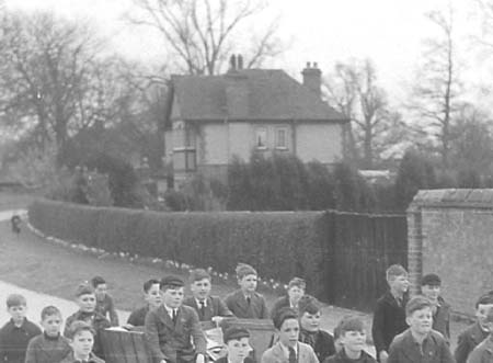 1943 Schoolboys 05