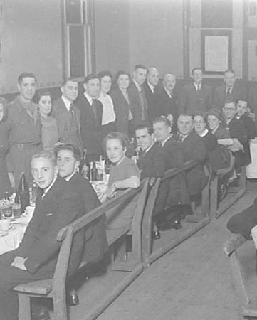 1946 Cricket Club 03