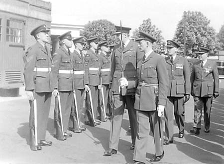 1954 VIP Visit 01