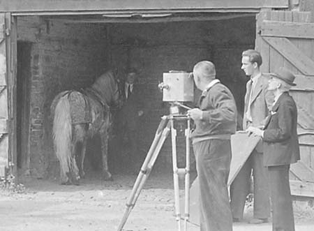1947 Filming 07