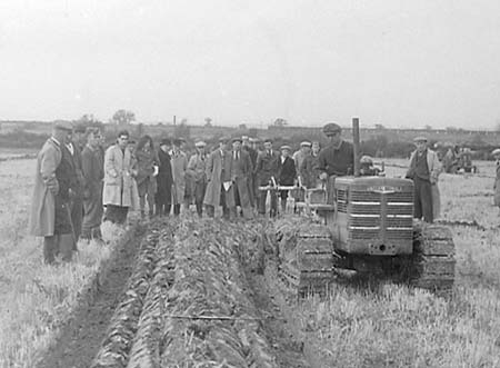 Ploughing Match 01 1948