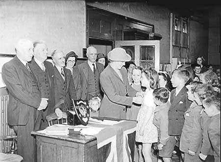 1945 School 01