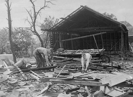 1940 Farm Fire 03