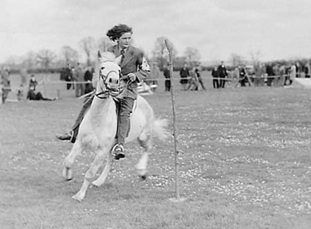 1945 Gymkhana 10