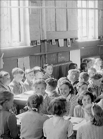 1948 Schoolchildren 11