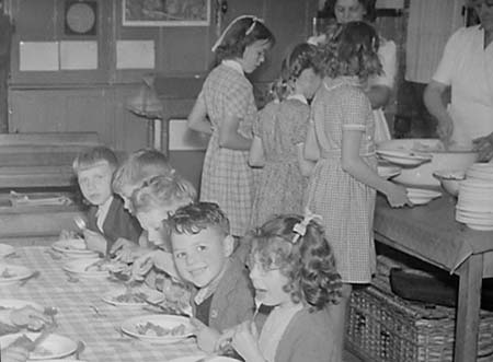 1948 Schoolchildren 19