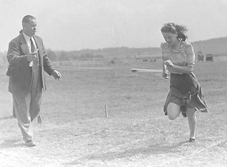 1948 Sports Day 11