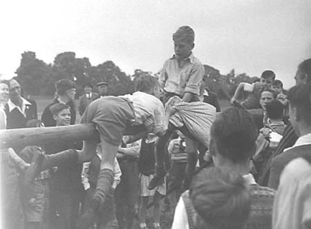 1953 Coronation 07