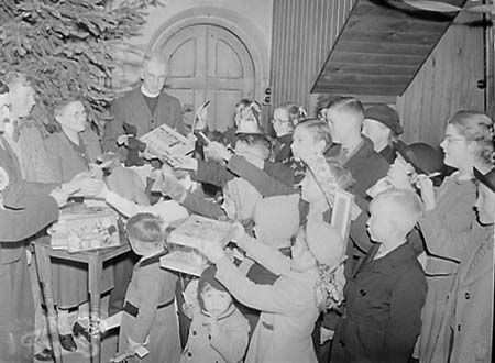 1949 Xmas Party 01