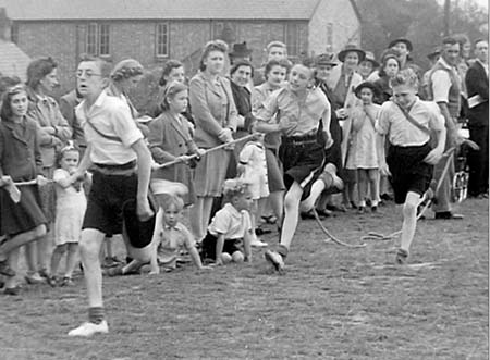 1945 School Sports 02