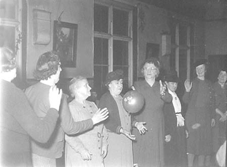 Sisterhood Party 1950 05