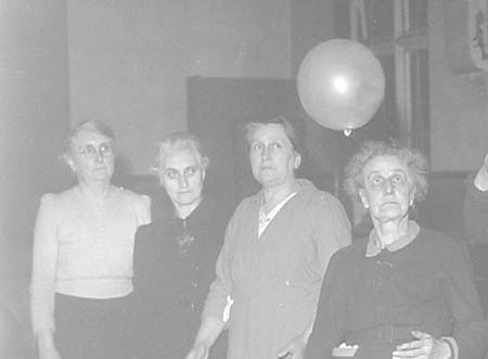 Sisterhood Party 1950 10