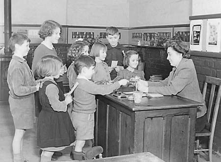 1944 School 01