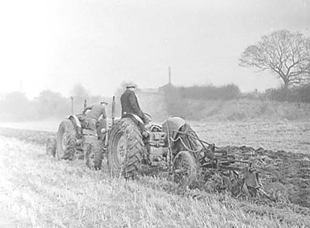 1956 Ploughing 01