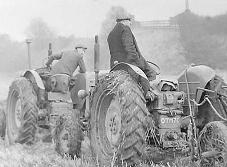 1956 Ploughing 03