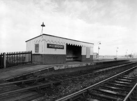 1977 Railway Station 03