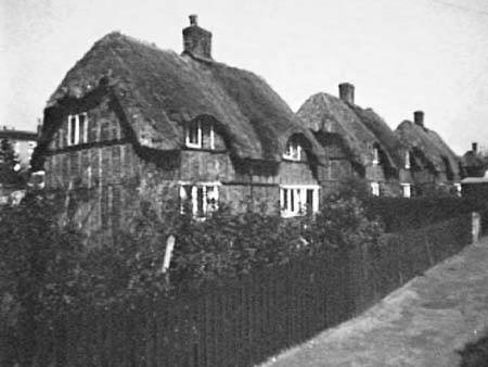 Ossory Cottages.1974.5515