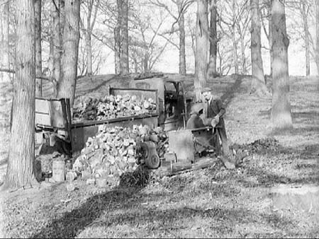  Log Cutters 1949.3672