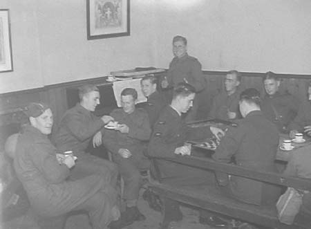 1940 Forces Canteen 01