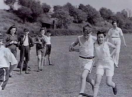 1942 School Sports 03