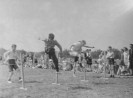 1942 School Sports 10