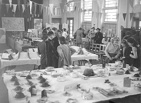 1946 Exhibition 04