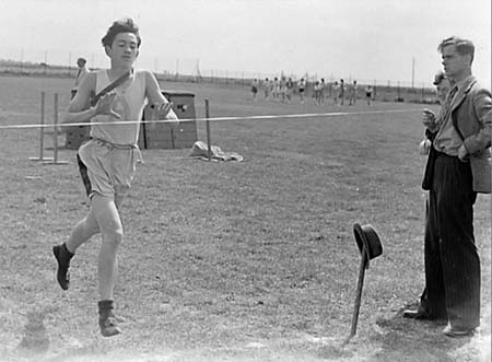 1948 School Sports 03