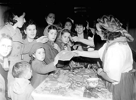 1948 Xmas Bazaar 01