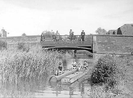 1949 River Craft 07