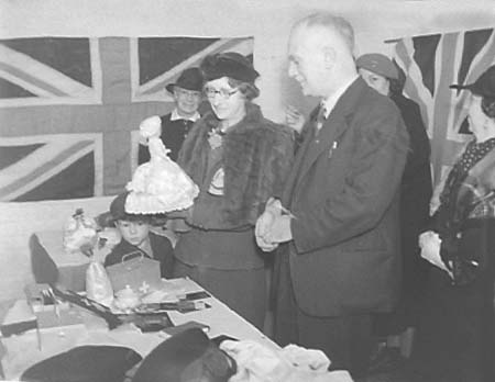 1940 Xmas Fayre 01