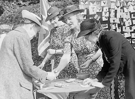 1943 Church Fete 08