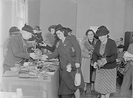 1943 Xmas Bazaar 01